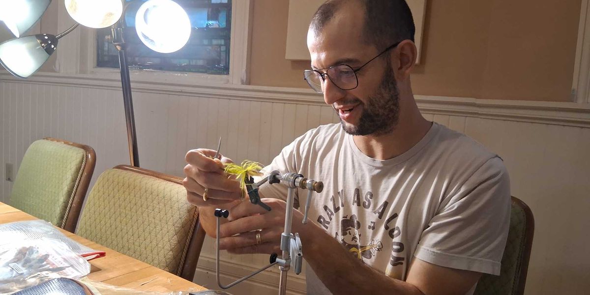 Fishing two-fer: Fly tying and a new Farmington River guide