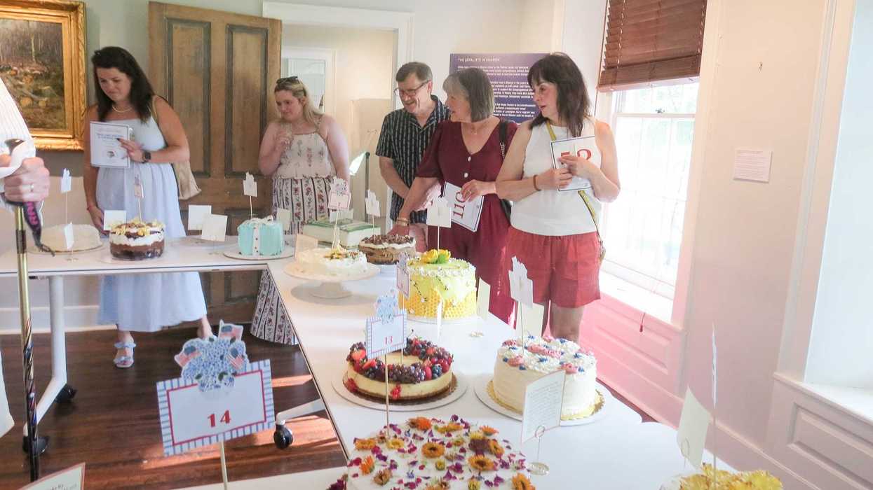 Designer confections sell like hot cakes in auction to support Sharon Historical Society