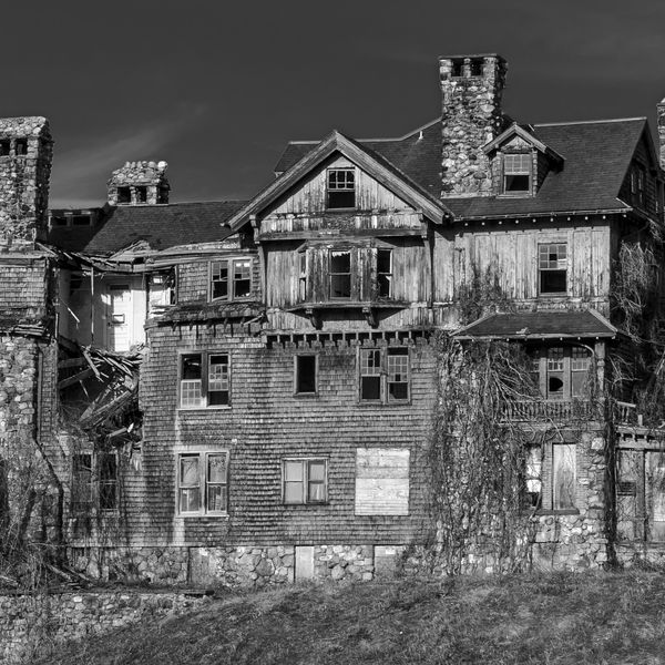 Housatonic Camera Club unveils first show of 2025