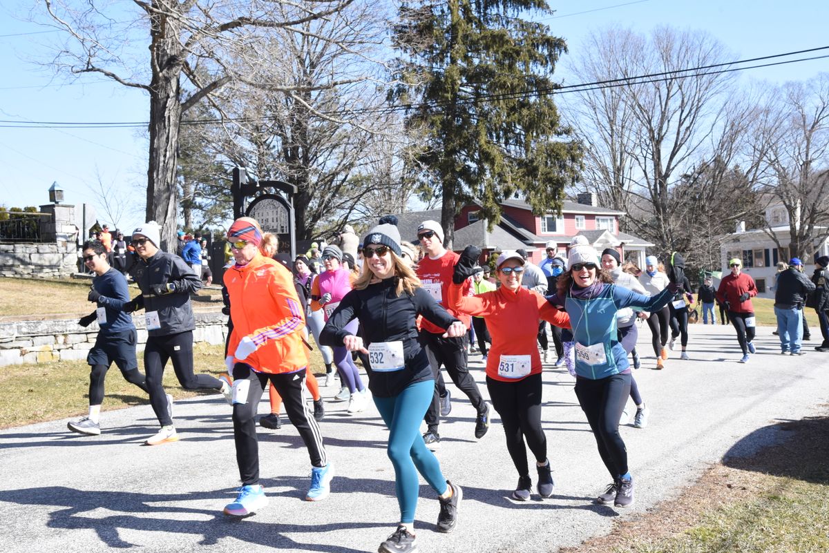 Shining sun for 39th annual Polar Bear Run