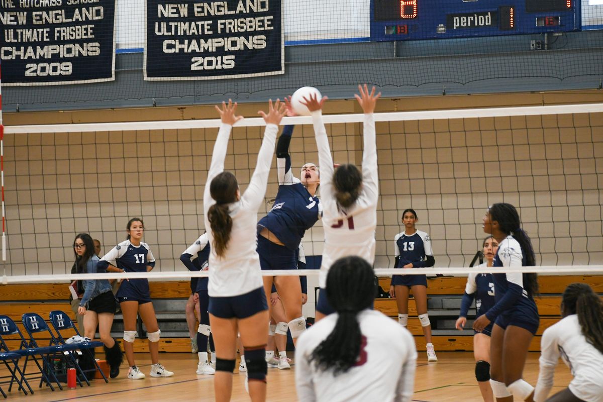 Hotchkiss volleyball teams beat Taft in straight sets