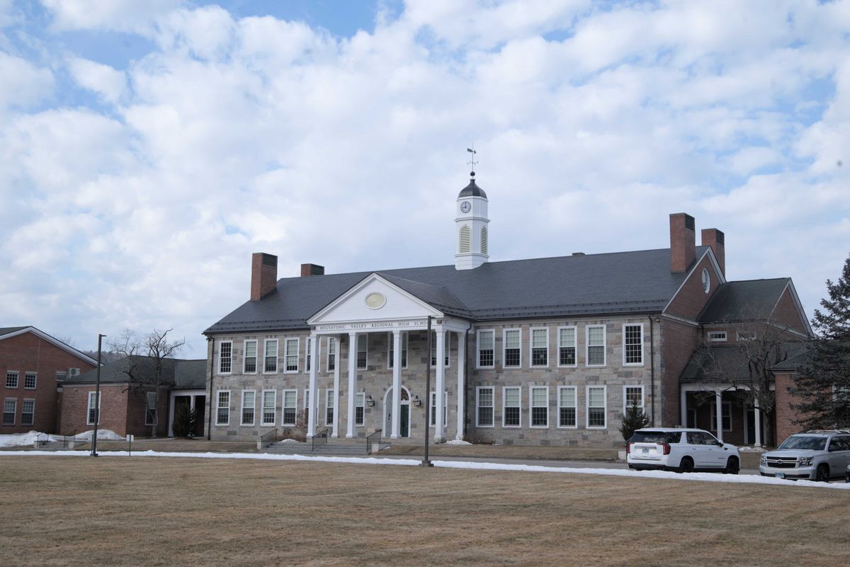 HVRHS releases honor roll