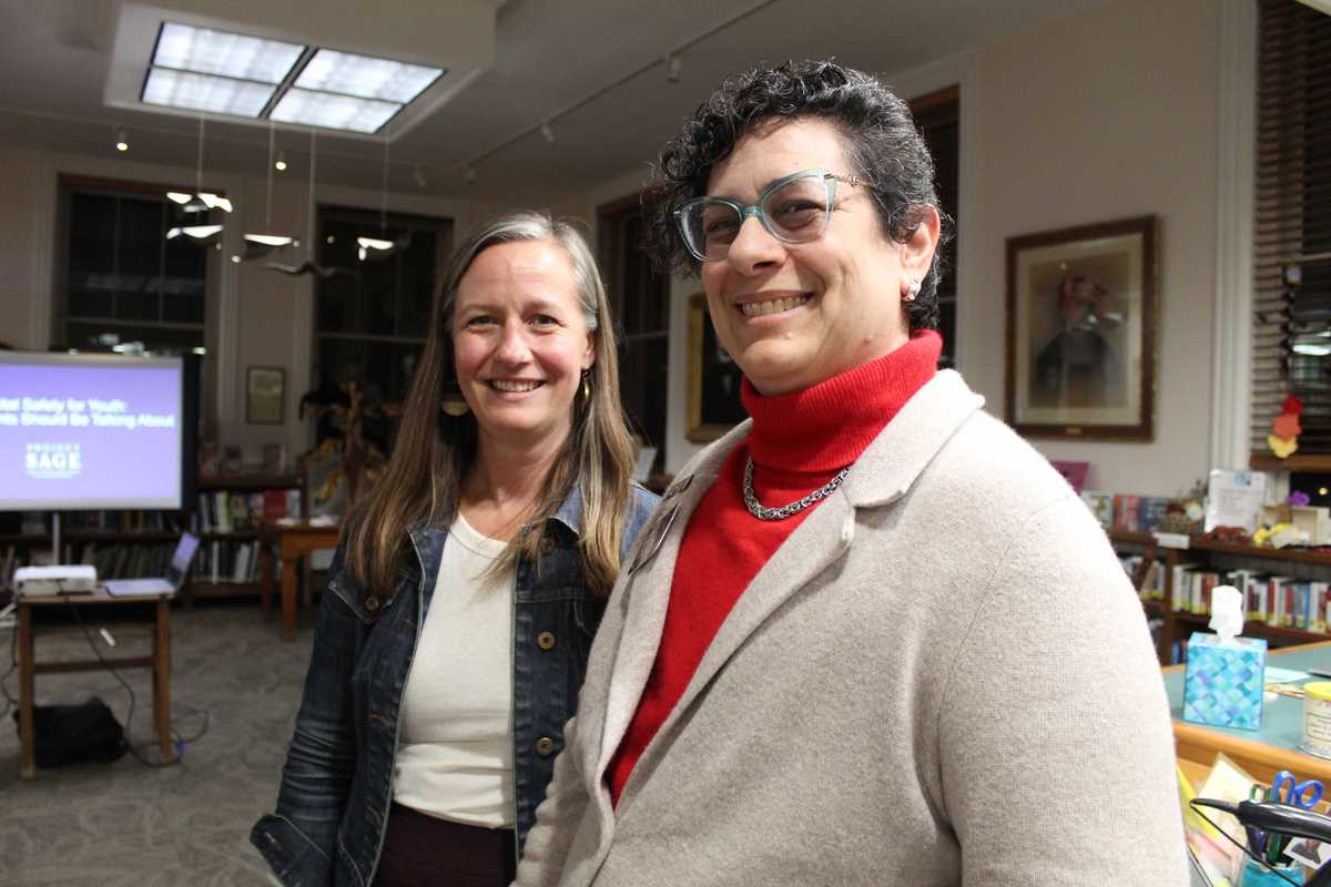 Falls Village talk warns of online risks for teens