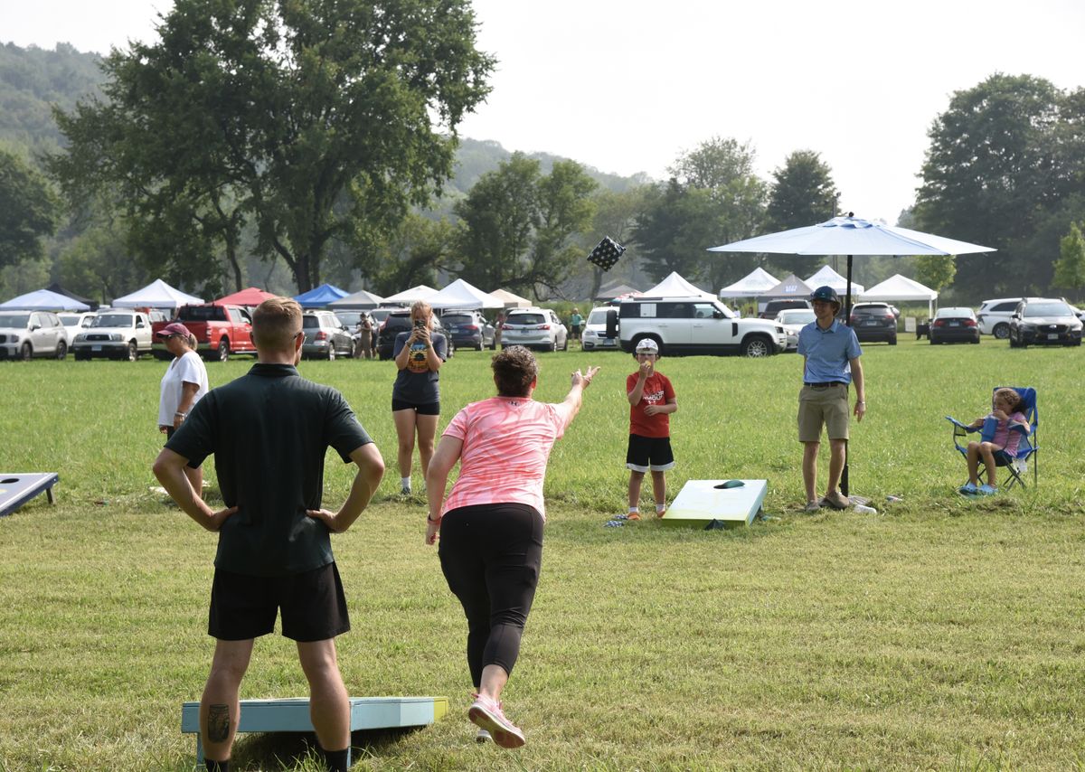 Kent cornhole tourney