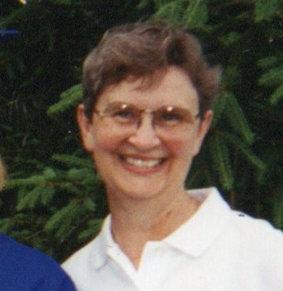 Elizabeth L. Chestney