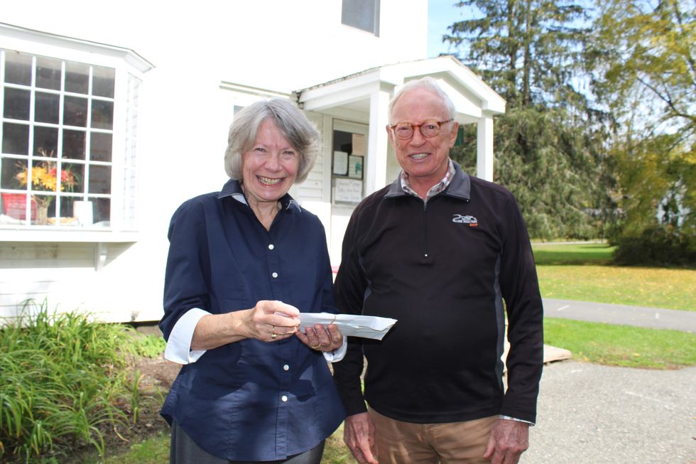 Lime Rock Park donates to Lakeville’s food pantry