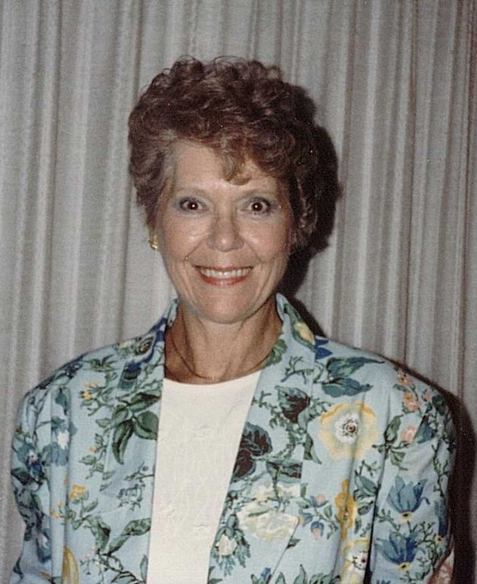 Elisabeth Averill (Byles) Rainville