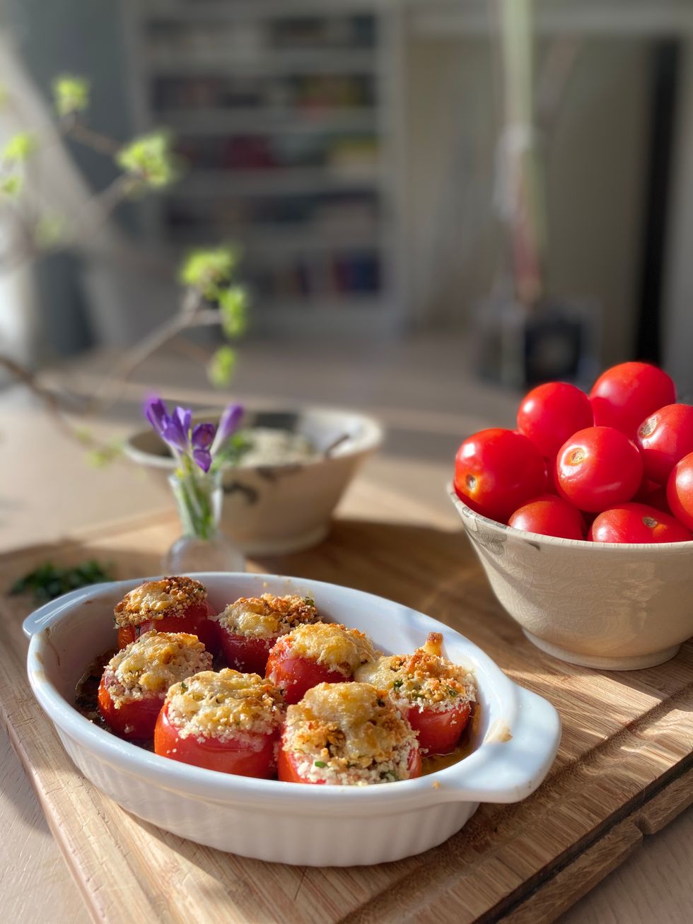 Herb and cheddar tomatoes