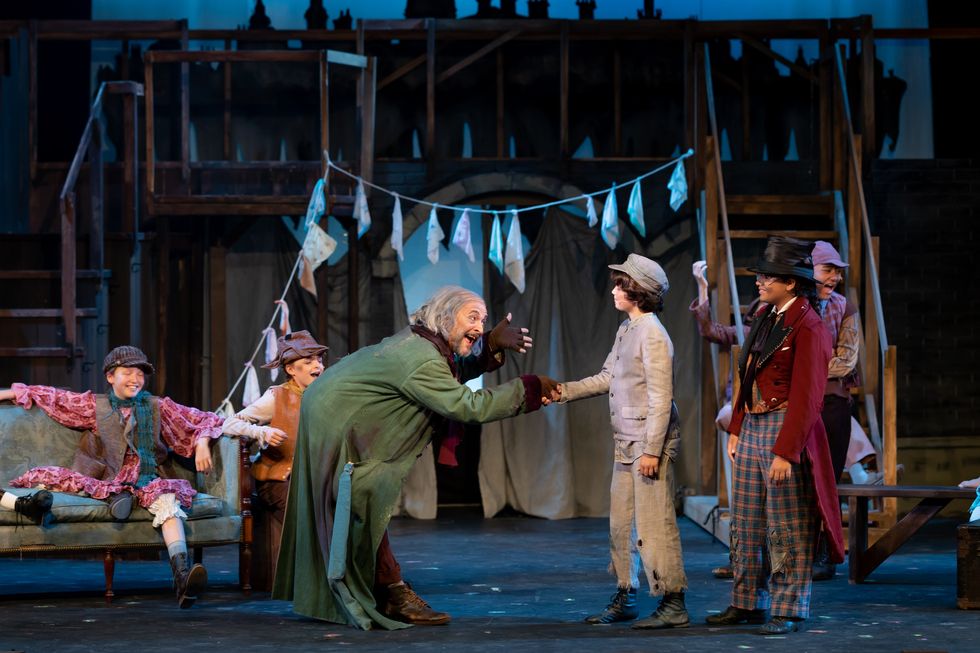 Sharon Playhouse Closes "Oliver!" Early