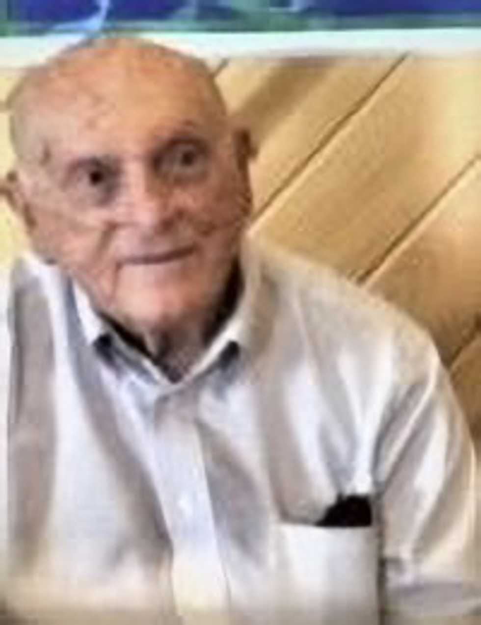 Salvador Molella