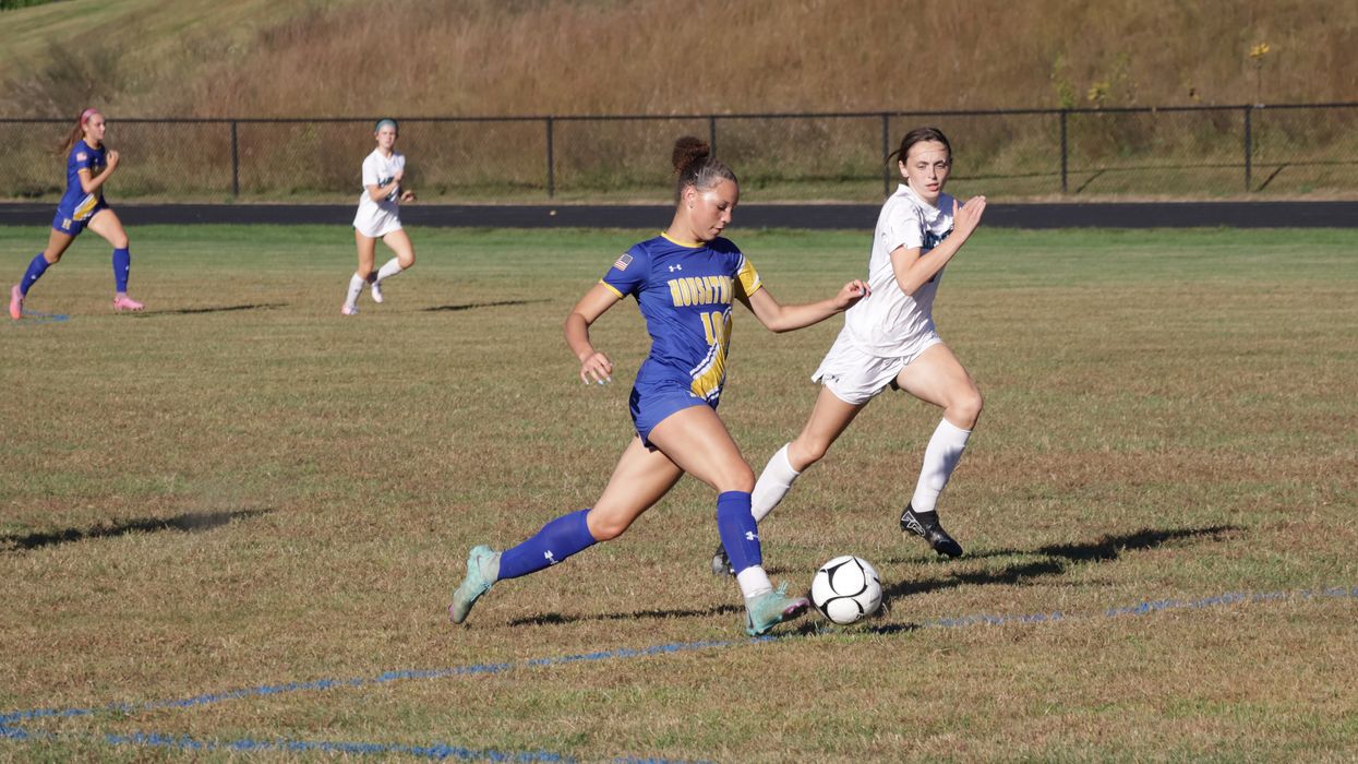 HVRHS girls soccer hits midseason winning streak