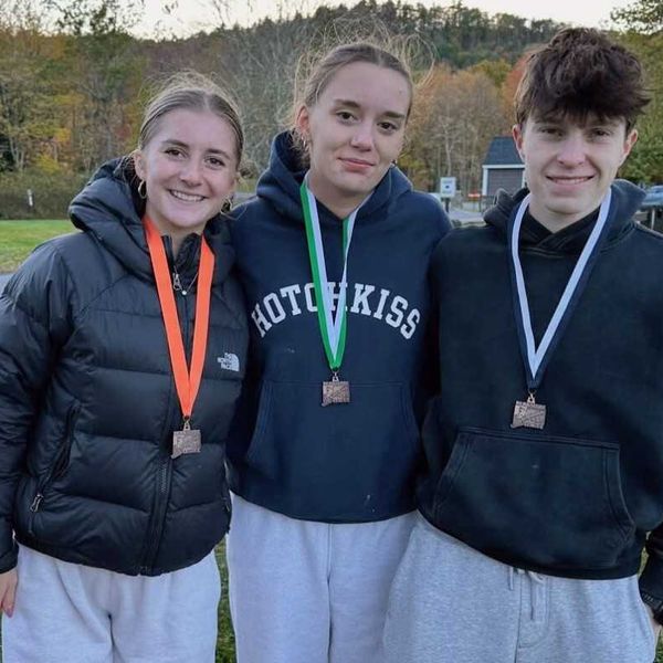 Runners medal at BL final