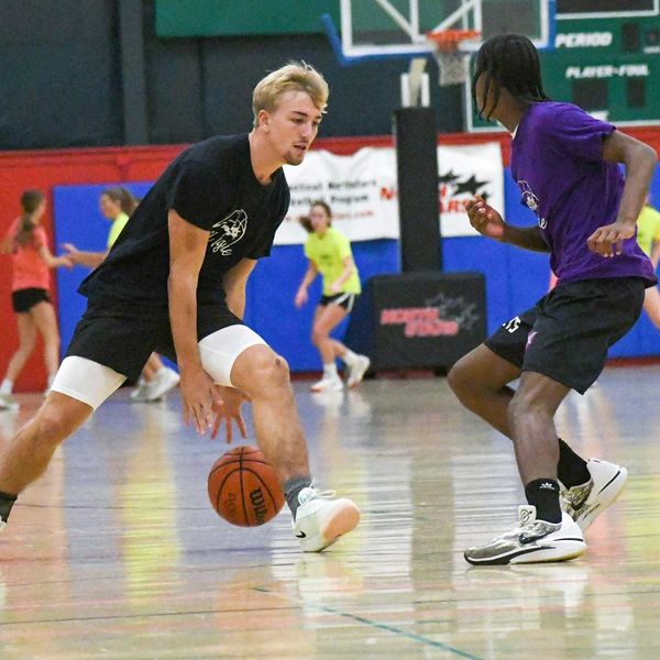 Housy wraps up fall ball