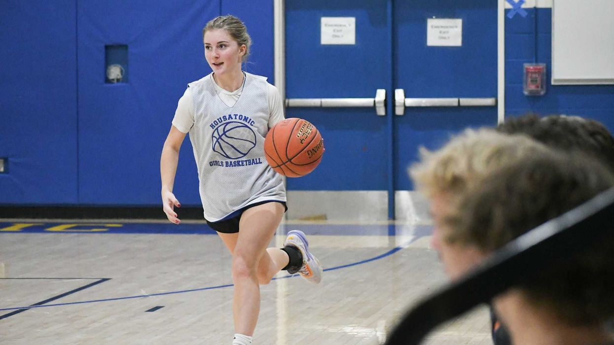 Housy girls begin basketball preseason with scrimmage against Torrington