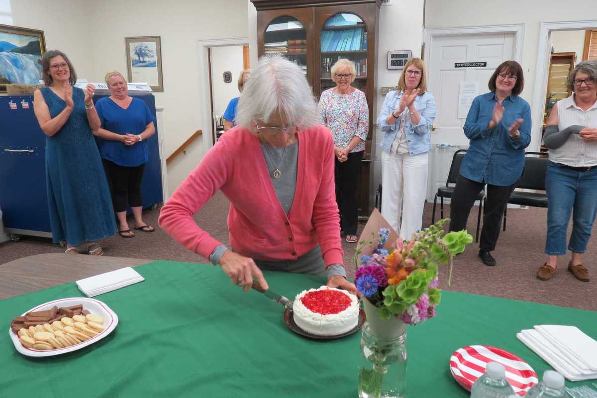 A warm send-off for Susan Kelsey in Falls Village