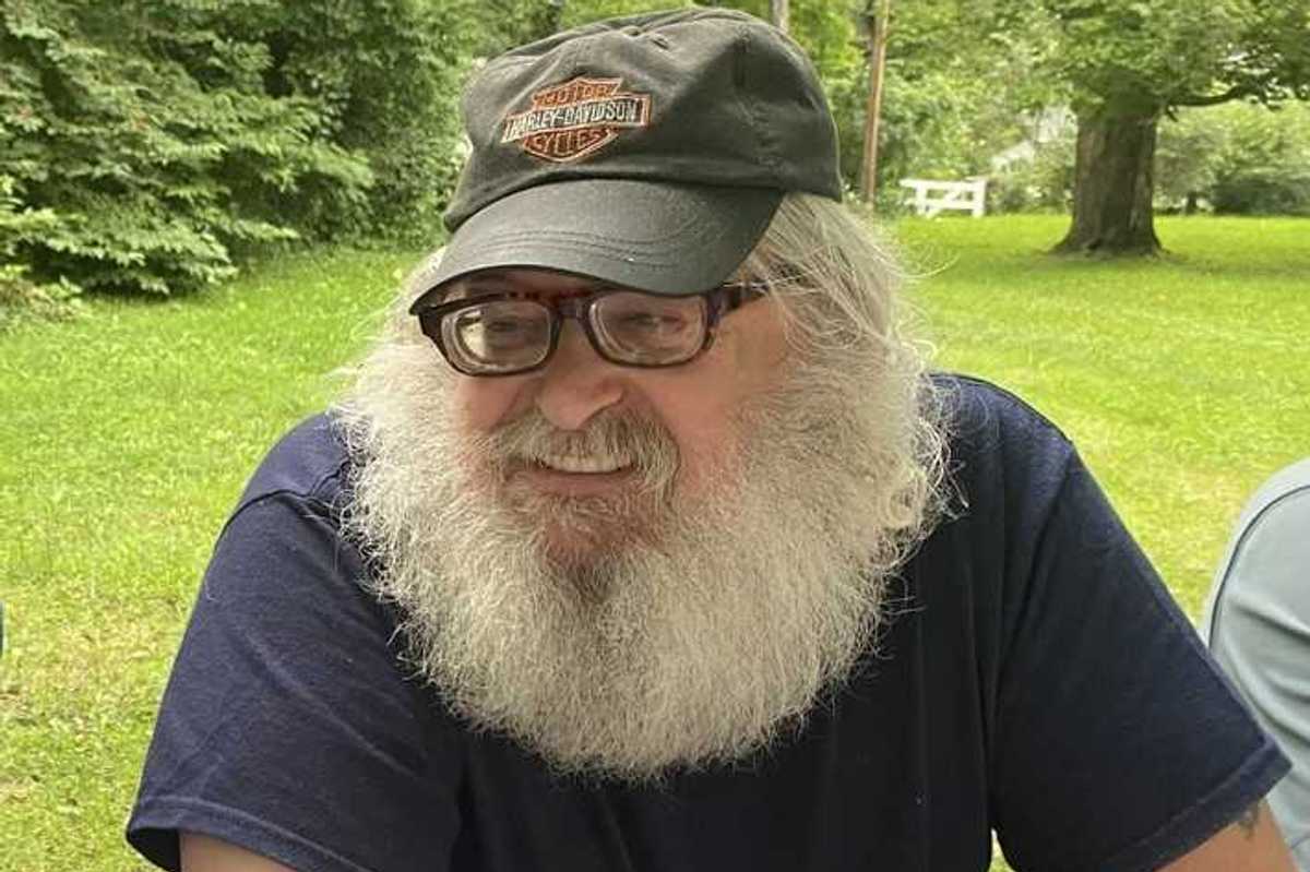 Allen Degreenia