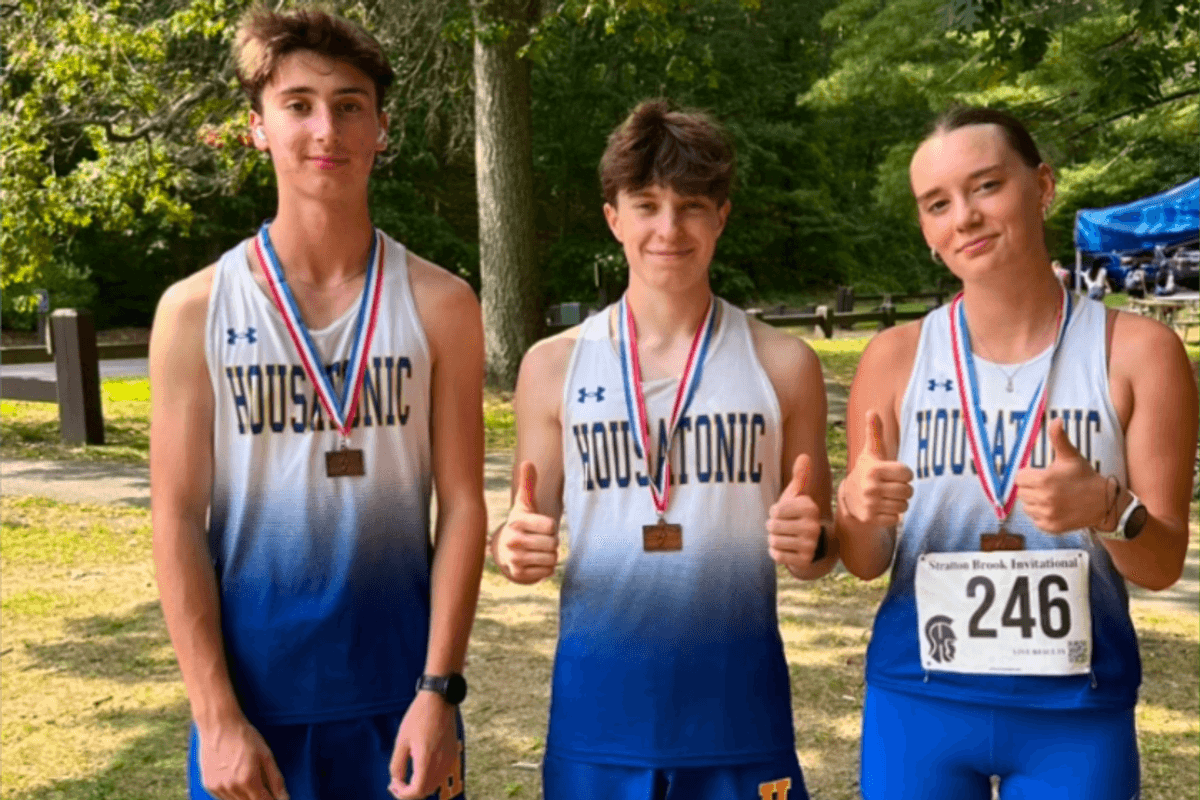 Trio of runners medal at cross country meet