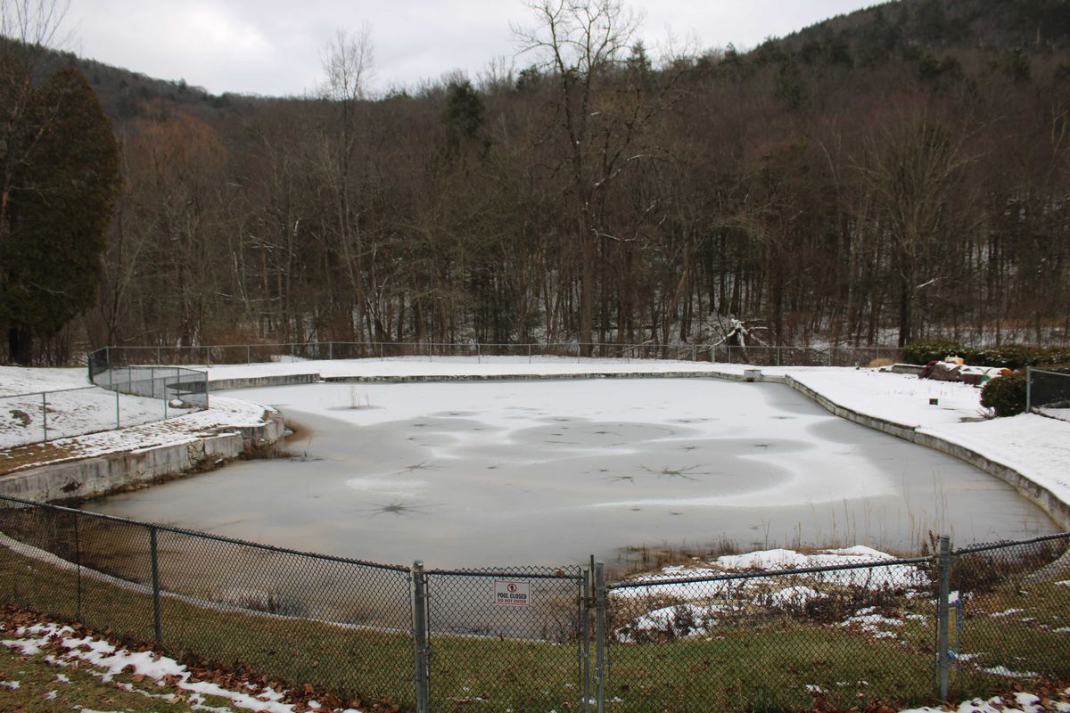 Kent moves closer to reopening Emery Park swimming pond