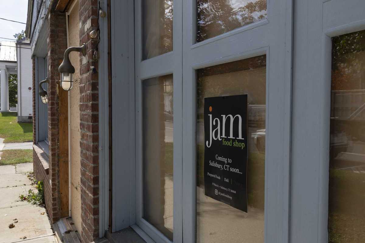 Jam leaves Sharon, prepares for Salisbury opening