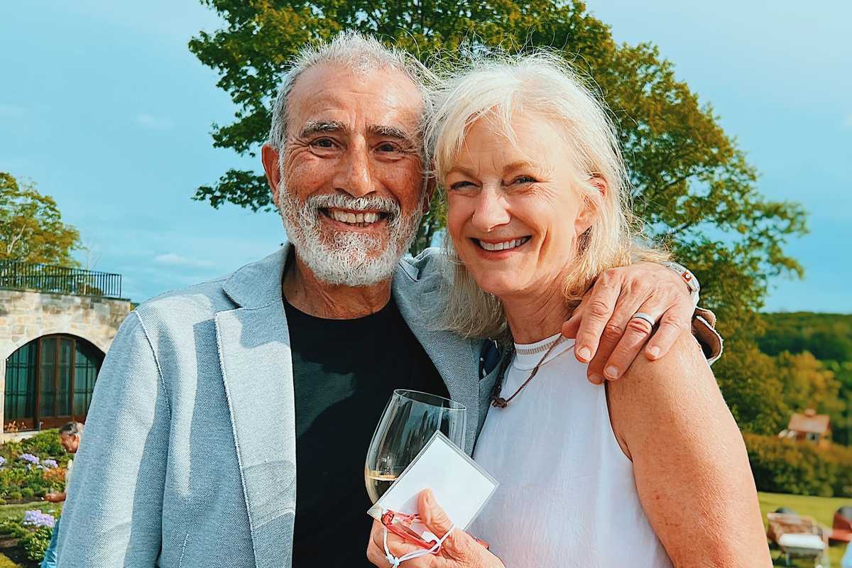 Quellas host Hotchkiss Library of Sharon gala