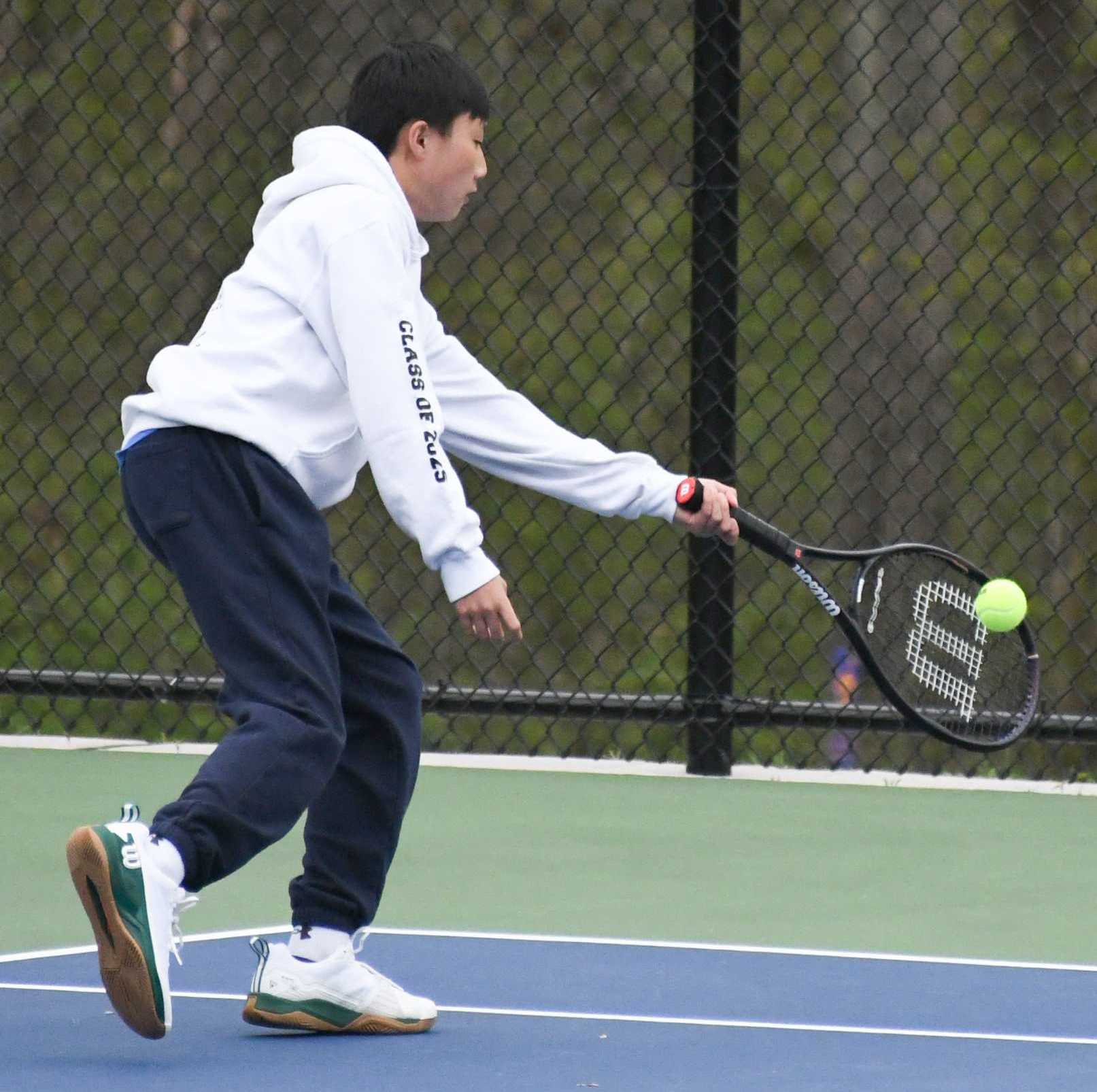 Boys tennis team takes down East Granby/Canton