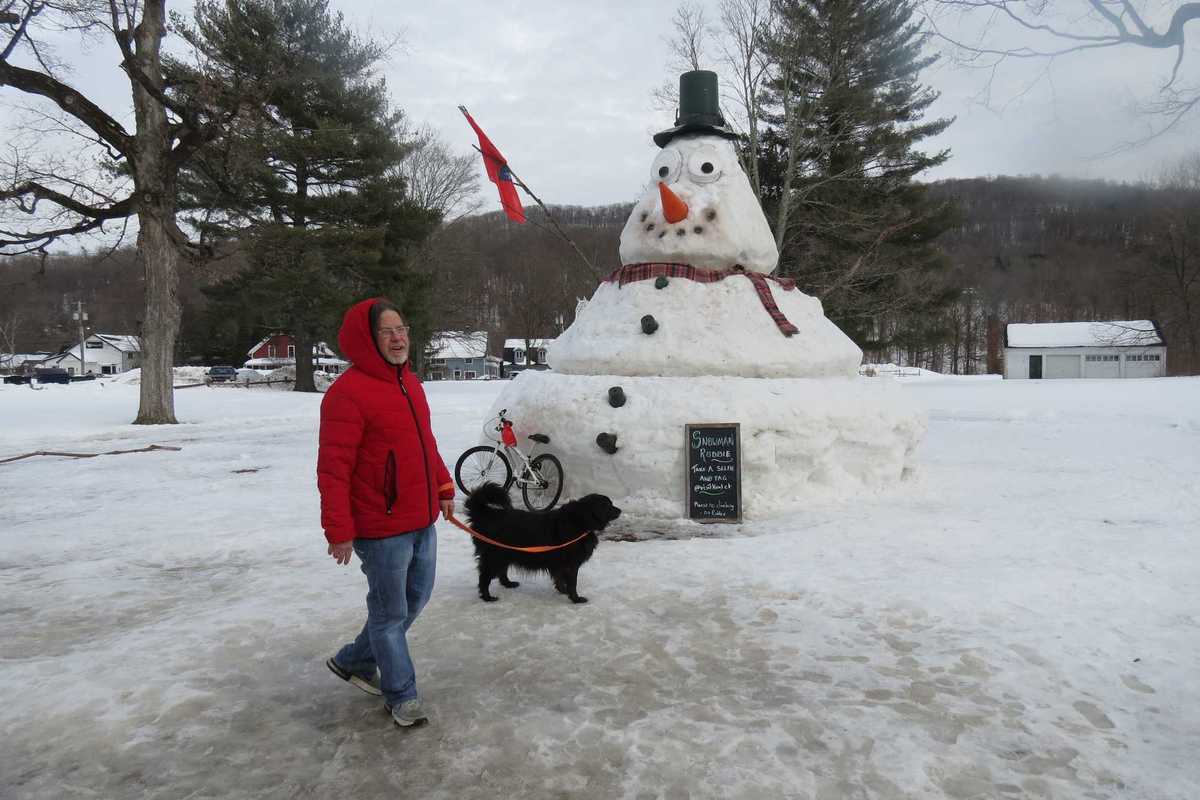 Kent’s towering snowman honors Robbie Kennedy