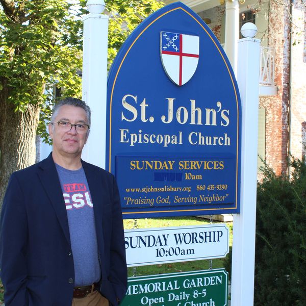Salisbury School
chaplain joins
St. Johns Church