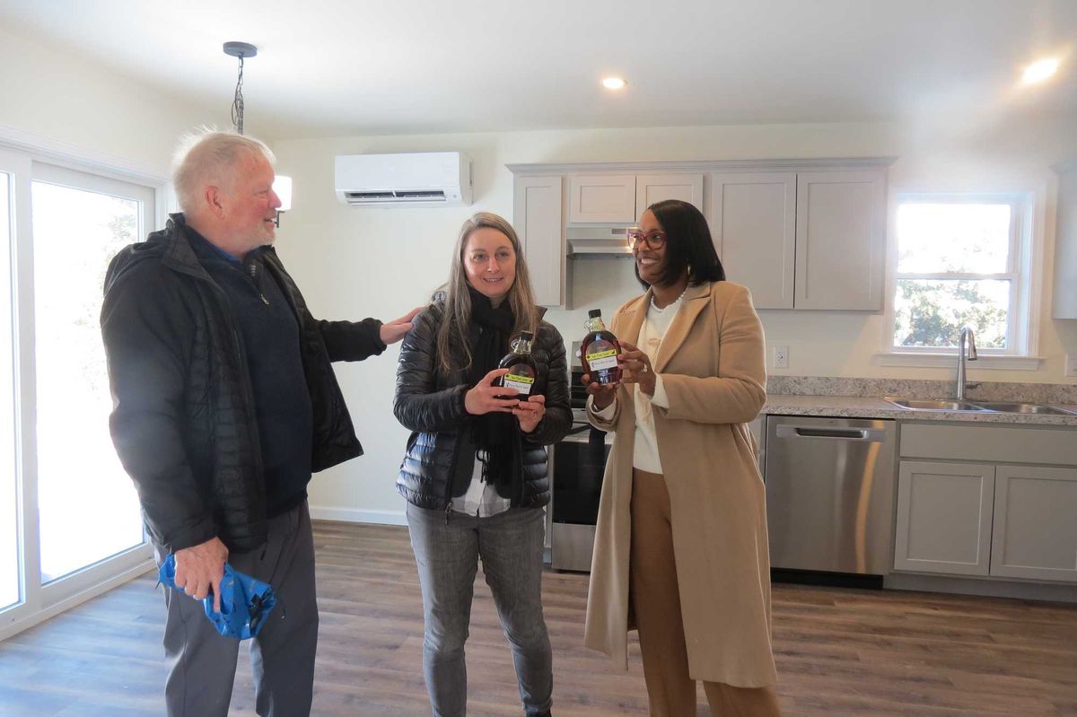 Hayes tours new affordable home in recent visit to Salisbury