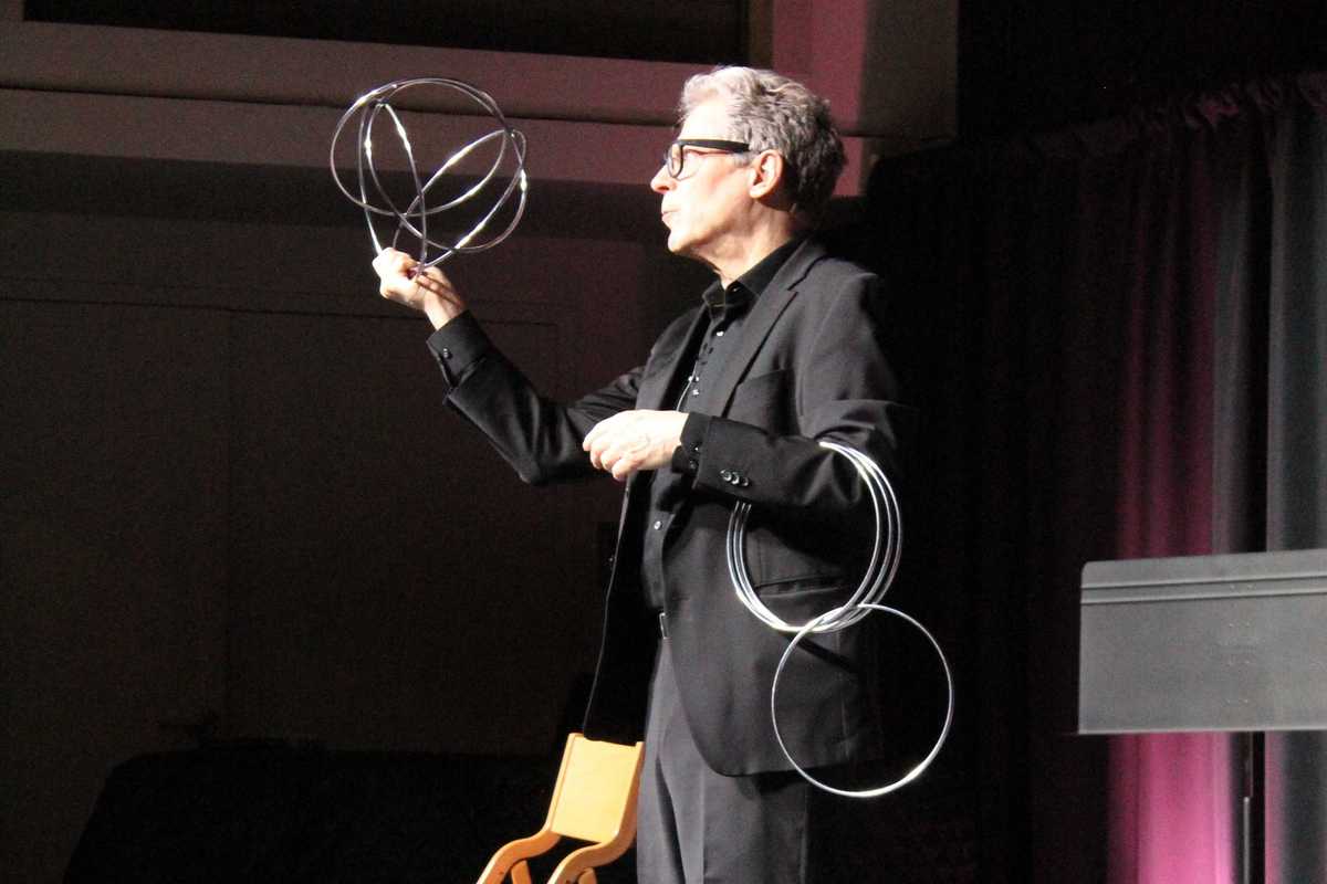 Magician pulls back curtain on history of his craft