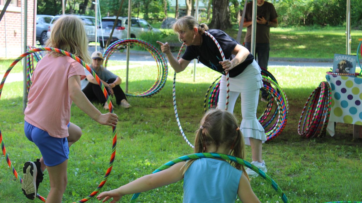 Hula fun in the sun at Hunt Library
