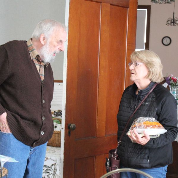 Sweet satisfaction at ‘Apples and Things’