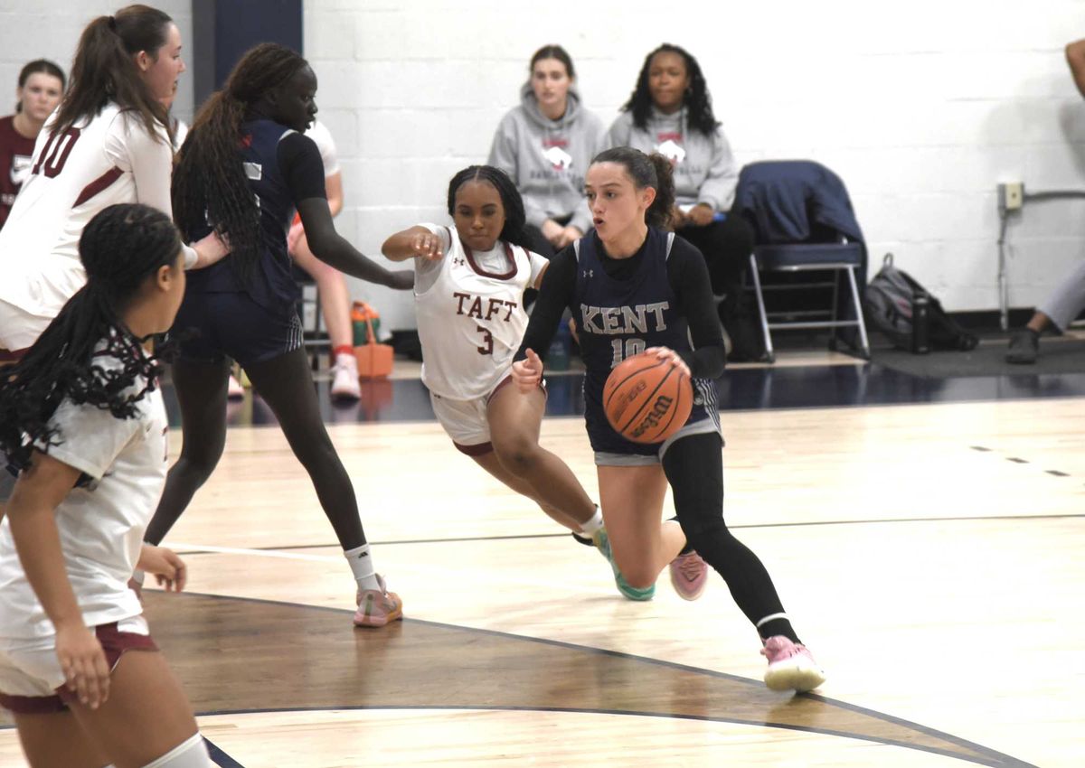 Kent girls outscore Taft 43-38