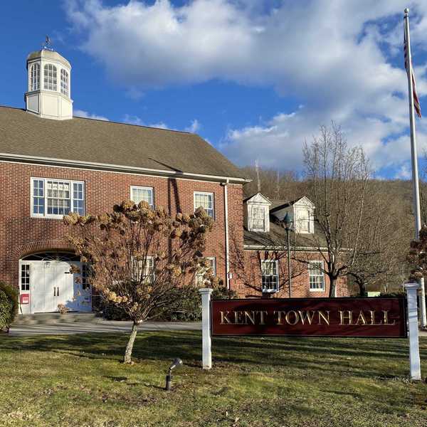 Controversial food truck ban tabled in Kent, voters pass five other ordinances