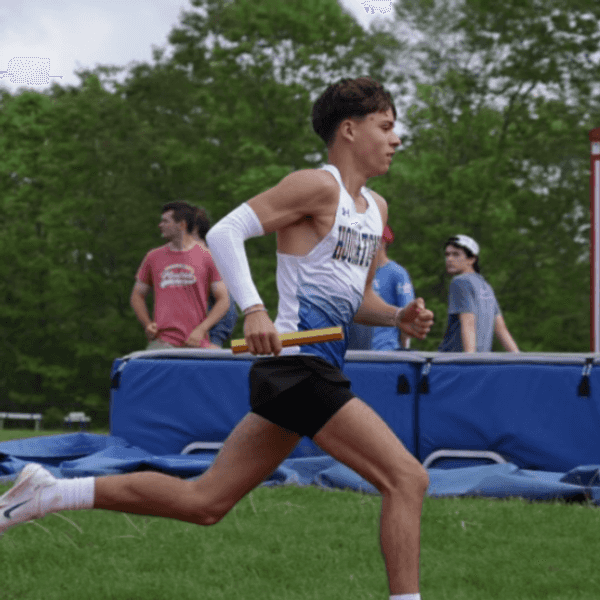 HVRHS Track seniors running off to collegiate competition