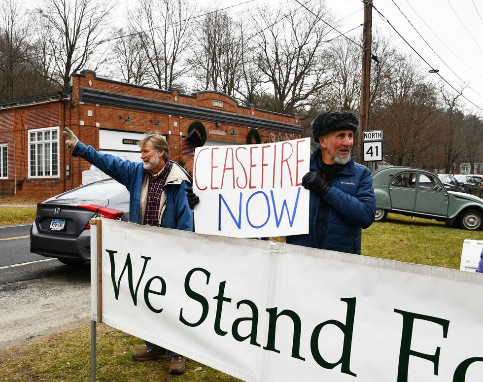 40 years promoting peace