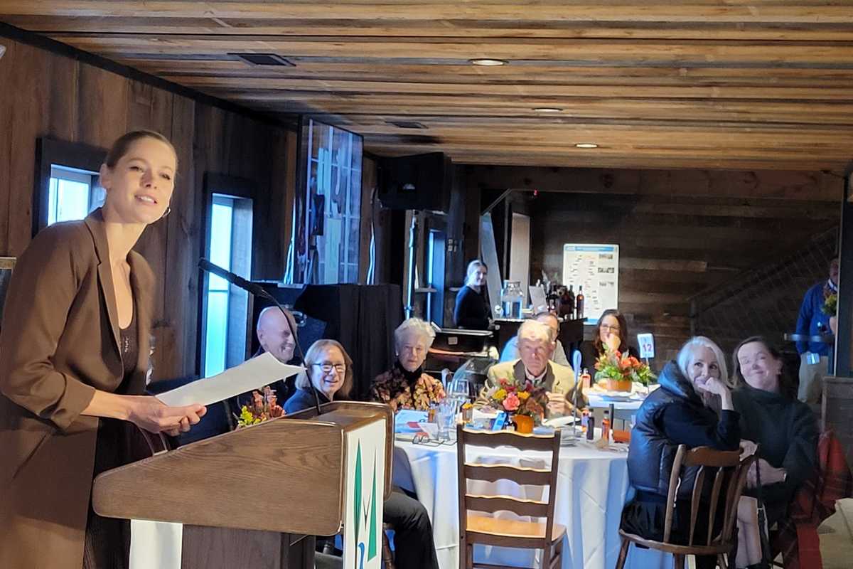 HVA bids adieu to Werner at sold-out “Auction for the Environment”