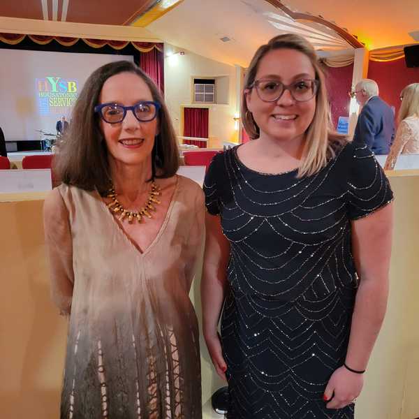 Glitz and gratitude mark Carter’s farewell gala