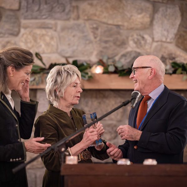 At Jubilee, Bunny Williams receives Estabrook leadership award