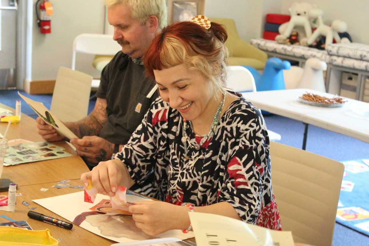Scoville Library hosts all-ages collaging event with local artist