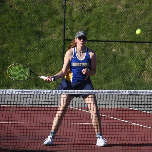 Housatonic tops Northwestern in girls tennis