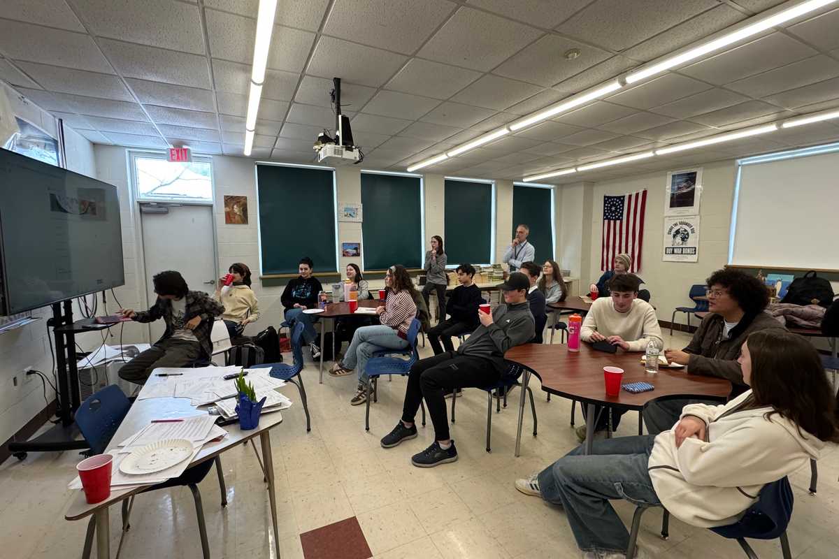 Housatonic academic bowl team places first in Connecticut, New England