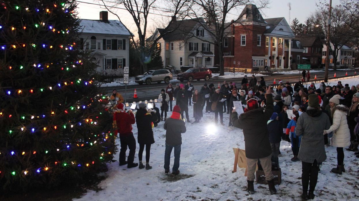 Joy abounds at Sharon tree-lighting