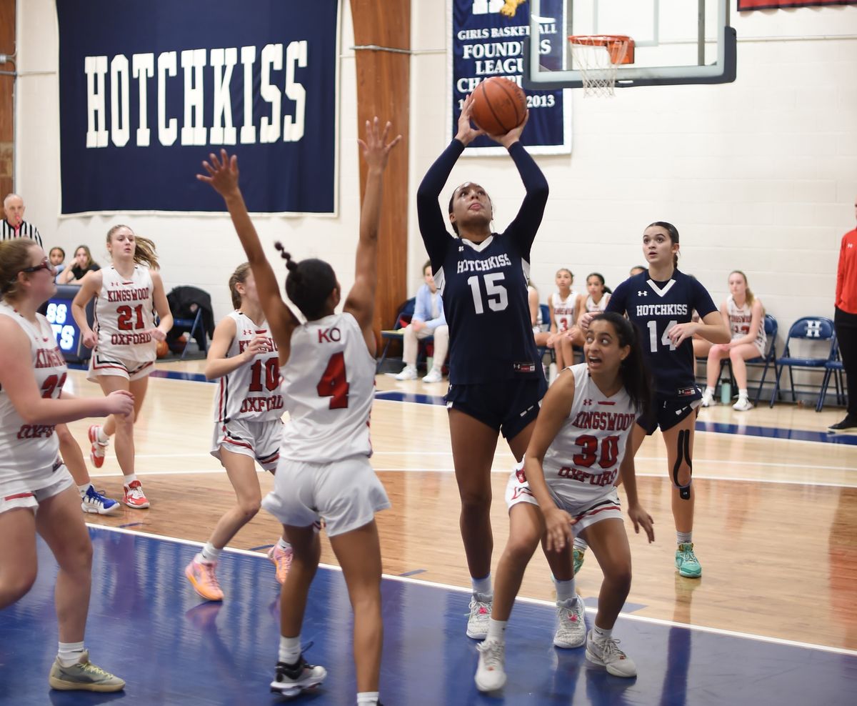 Hotchkiss girls cruise to 61-37 win