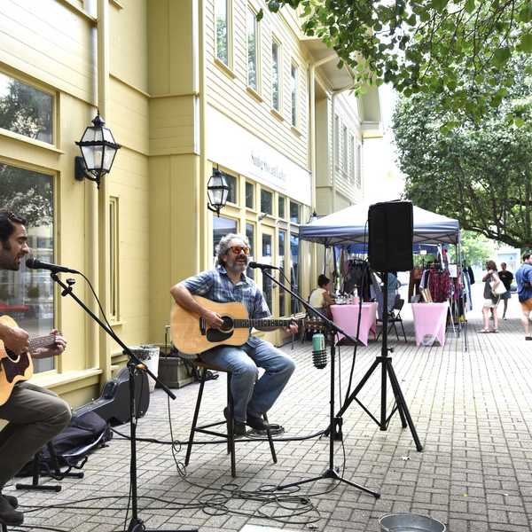 Kent Sidewalk Sale Days celebrates half a century