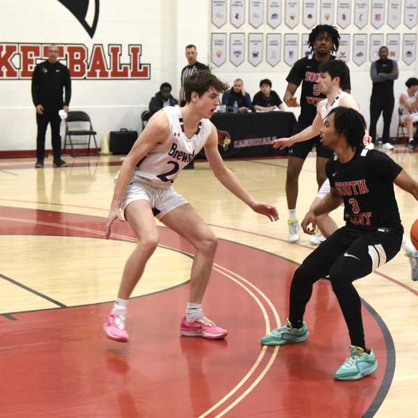 South Kent prevails 77-65 over Brewster