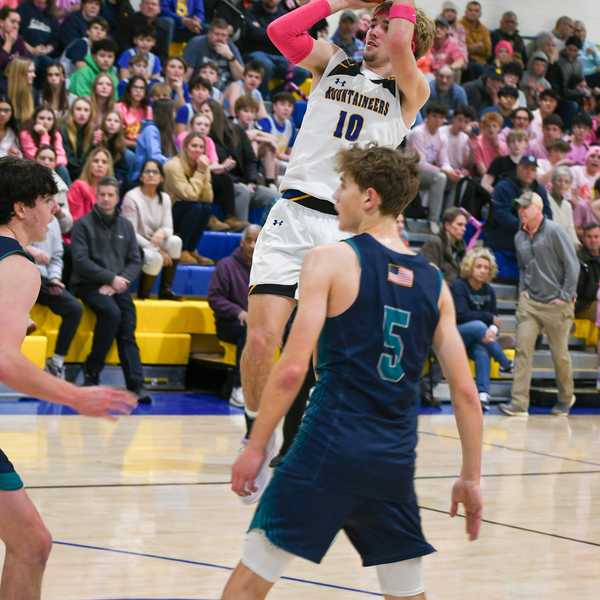 Bobcat boys prevail 71-60