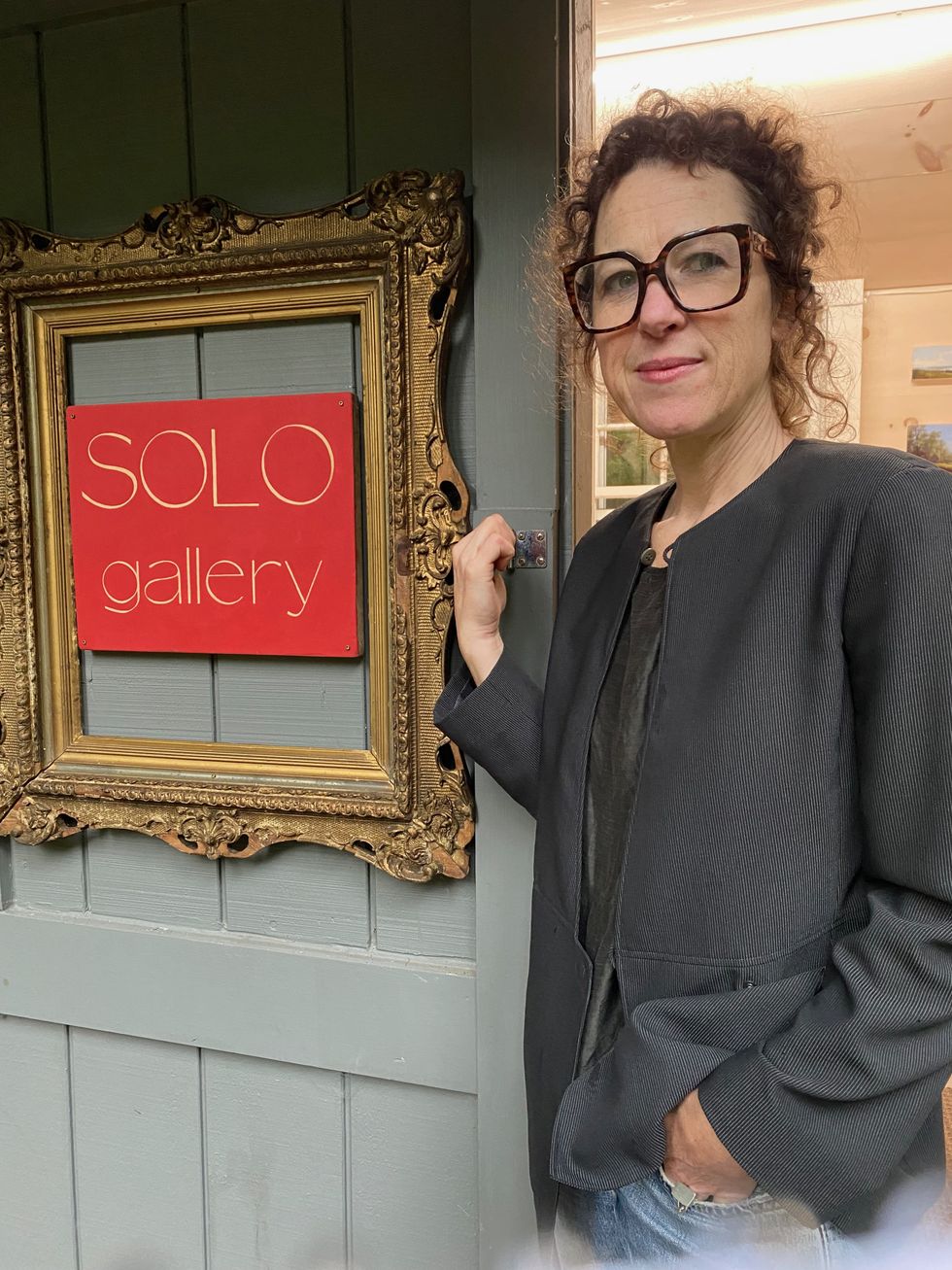 Patty Mullins Goes Solo