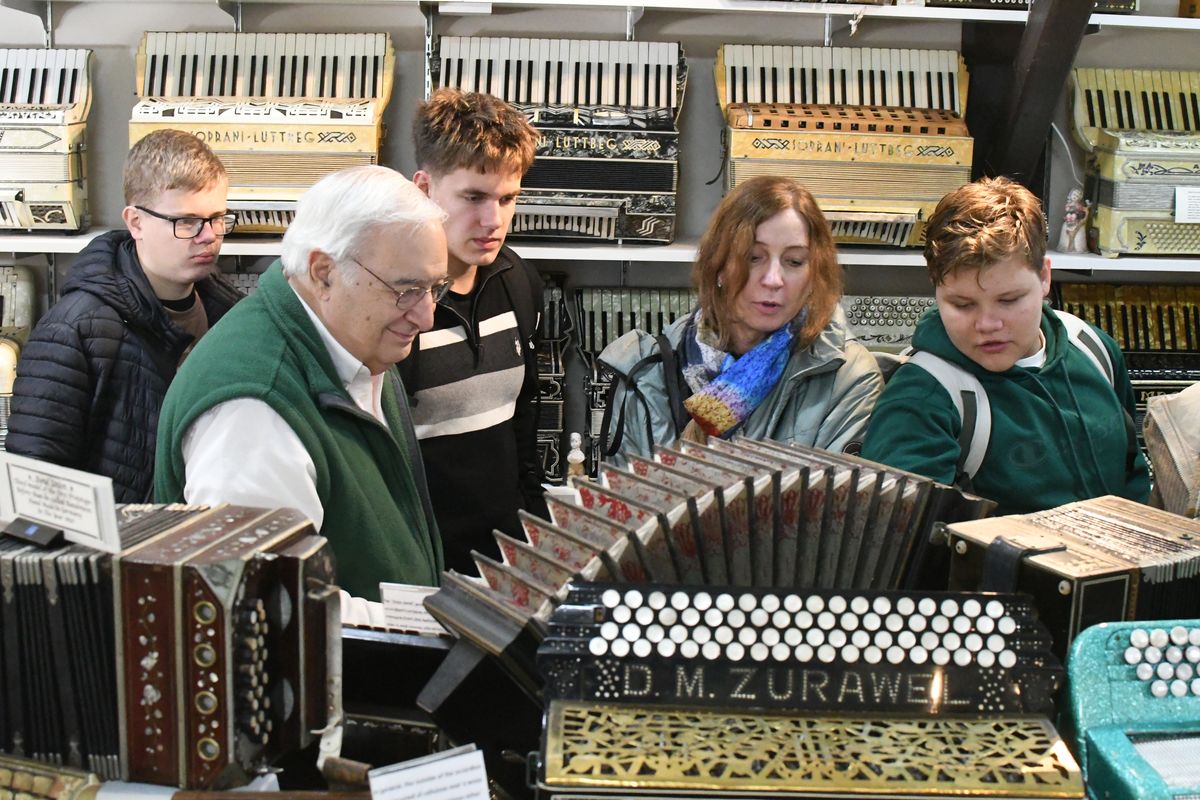 Lithuanian ensemble finds harmony in accordion museum
