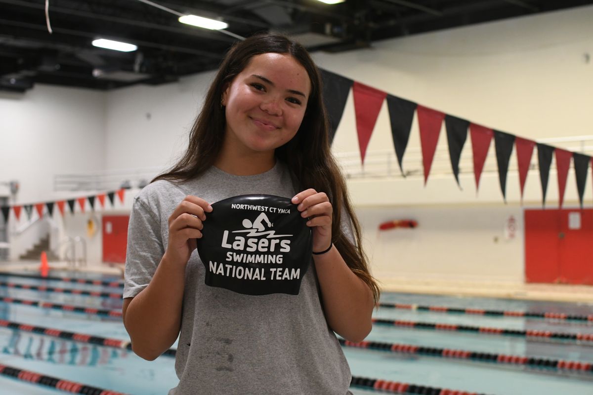 Lakeville swimmer heads to nationals