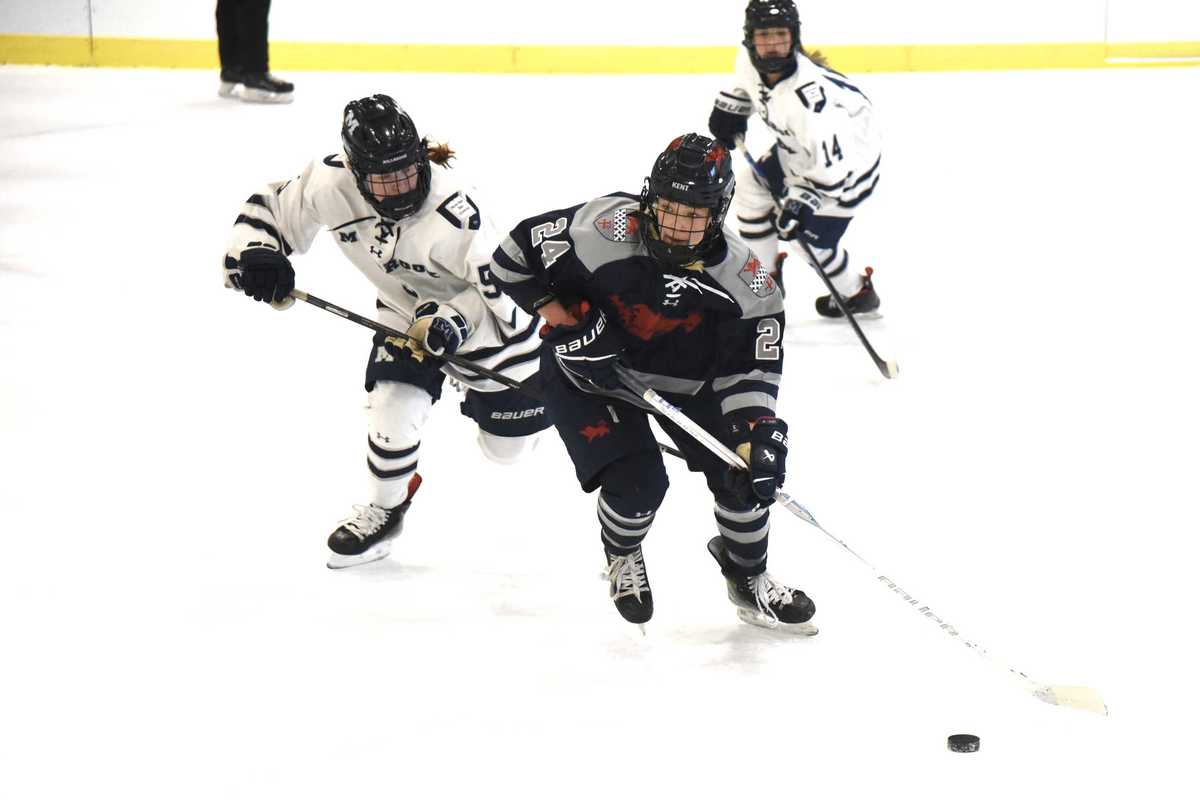 Kent girls score late win against Millbrook